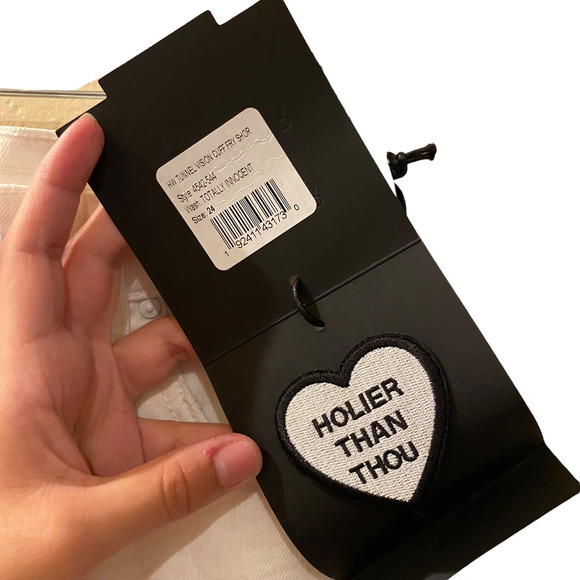 NEW Mother High Waisted Tunnel Vision Cuff Fray Short in Totally Innocent sz 24 - Picture 9 of 10